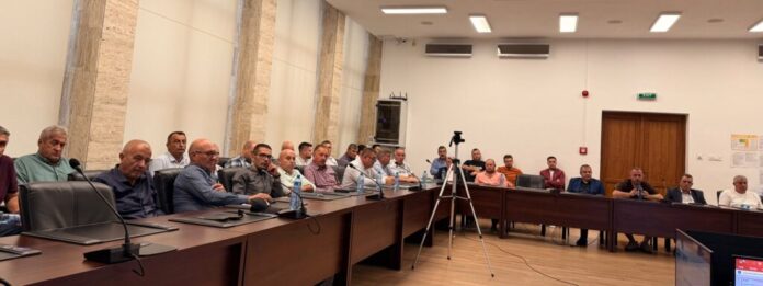 Primarii din Buzău discută organizarea în comun a serviciilor de urbanism și gestionare a câinilor fără stăpân