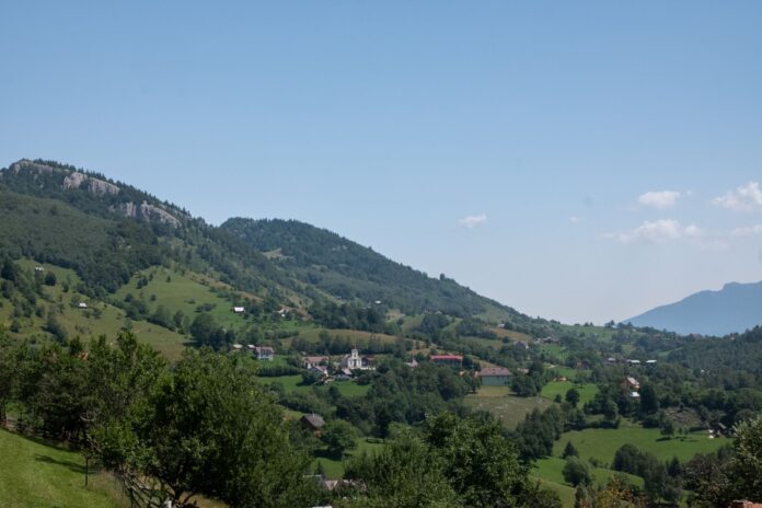 Furnizarea apei potabile va fi întreruptă temporar în localitatea Năeni