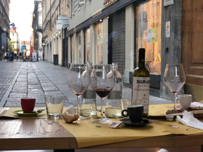 Slow Food Buzău, la Terra Madre Torino: standul românesc a atras vizitatori din mai multe țări