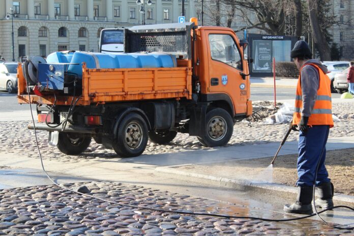 Furnizarea apei, întreruptă pe 6 octombrie în trei localități din Valea Râmnicului