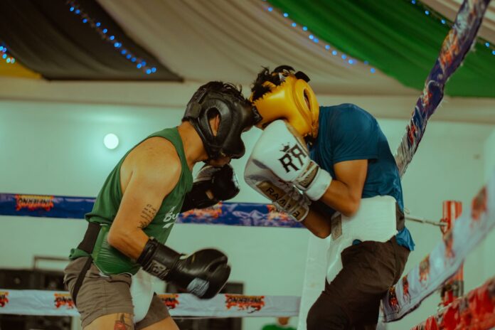 Două legende ale sporturilor de contact, invitate la un eveniment pentru copii, la Buzău